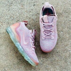 Nike Wmns Air VaporMax 2021 Flyknit 'Pink Oxford' Sz 7.5